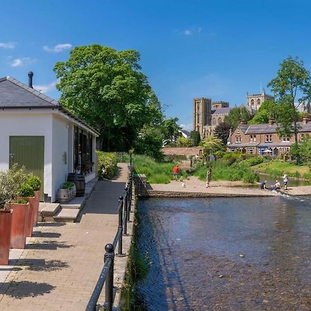 Lovely 4 Bedroom Edwardian Property On The River Ripon Exterior photo